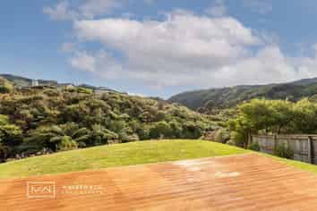 7 Percy Kinsman Crescent, Riverstone Terraces