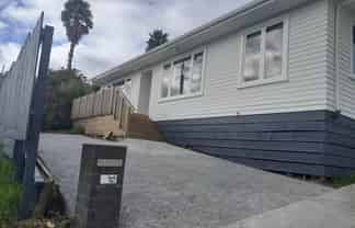 53A Sylvan Crescent, Te Atatu South