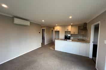 1/144 Forest Lake Road, Forest Lake