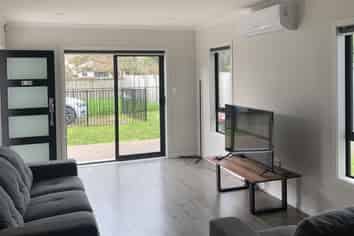4/54 Carrington Avenue, Hillcrest