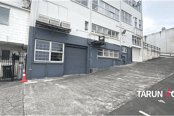 200sqm Warehouse in Birkenhead - 5m Stud Height