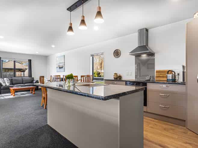 4/15 Thornton Close, Leithfield
