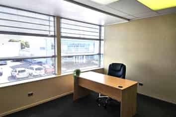 UPPER FLOOR in UPPER RICCARTON