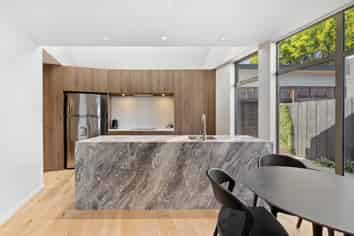 B/29 Tonbridge Street, Merivale