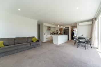 27 Broadway Avenue, Highfield
