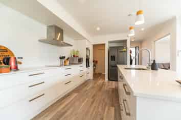 27 Broadway Avenue, Highfield