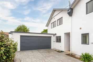 6/56 London Street, Richmond