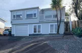 12A Penton Road, Stanmore Bay