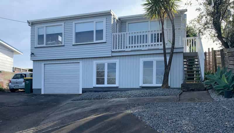 12A Penton Road, Stanmore Bay