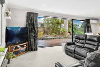 51 Domett Street, Westport