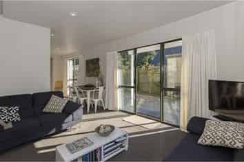 3/198 Greers Road, Burnside
