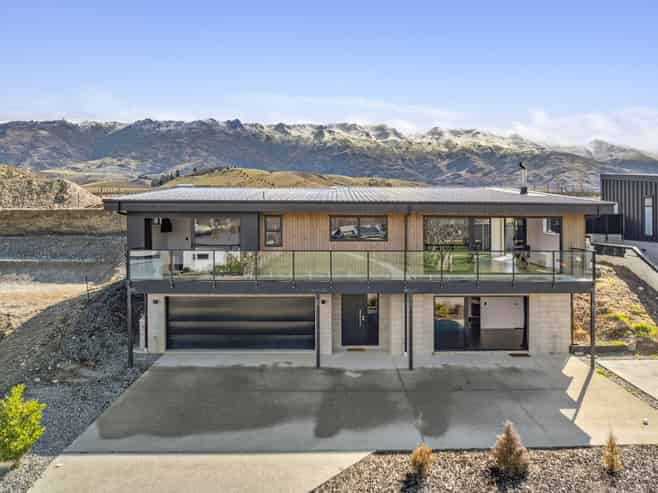 57 Stratford Drive, Cromwell