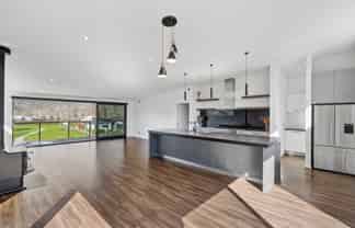 57 Stratford Drive, Cromwell