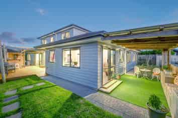 14 Kingfisher Road, Millwater