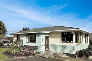 4 London Street, Weston