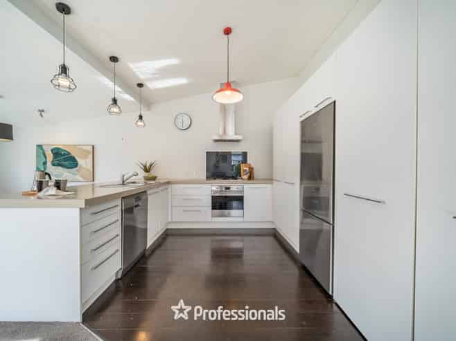 369 Jackson Street, Petone