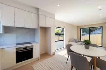 7/41 Mangere Road, Otahuhu