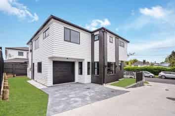 18 Calvert Avenue, Mangere East