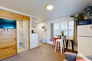 209/12 Martin Square, Te Aro