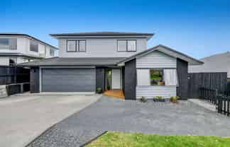 14 Kingfisher Road, Silverdale