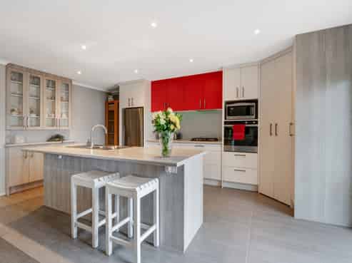 14 Kingfisher Road, Silverdale
