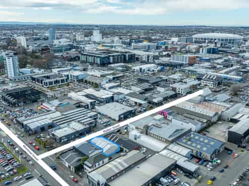Stylish Central City Industrial Investment 