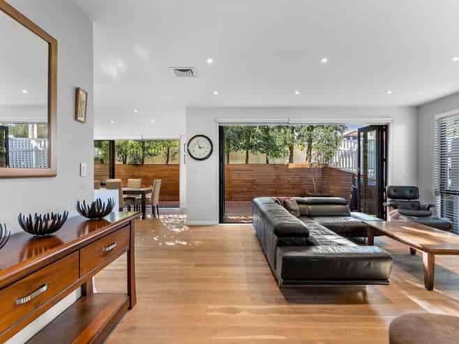 27 Mount Taylor Drive, Glendowie