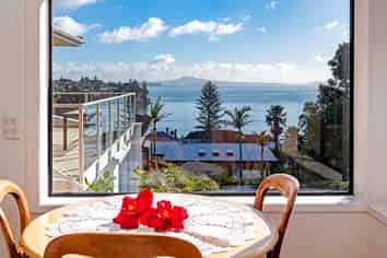 23 & 23A Island View Terrace, Cockle Bay