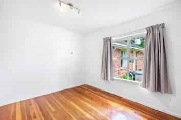 1/128 Taylors Road, Mount Albert