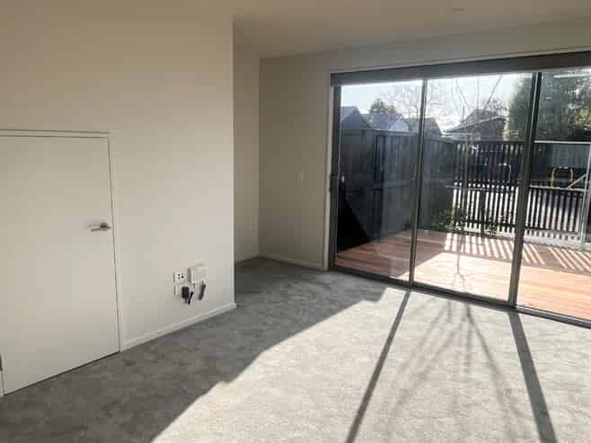 2/44 Shirley Road, Shirley