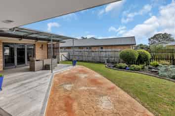 32 Bermuda Place, One Tree Point