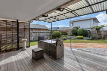 32 Bermuda Place, One Tree Point