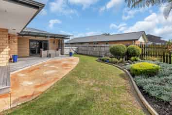 32 Bermuda Place, One Tree Point