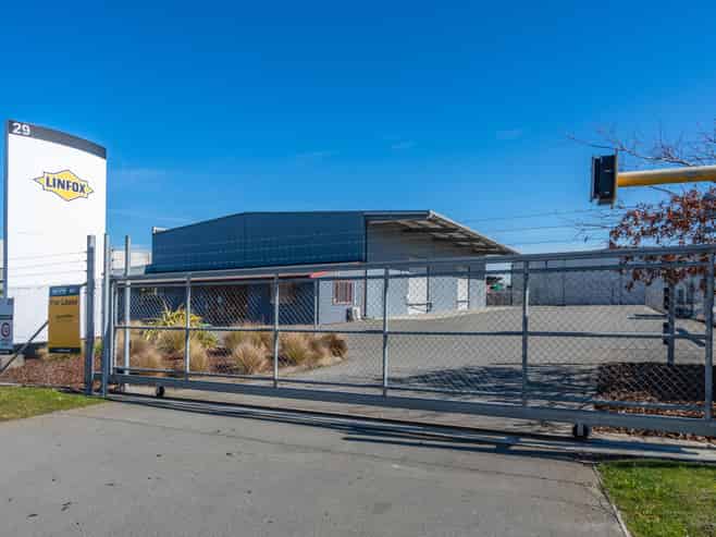 Tidy Standalone Industrial with Large Yard