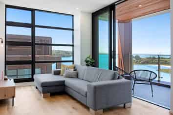 1005/6 Boundary Road, Hobsonville