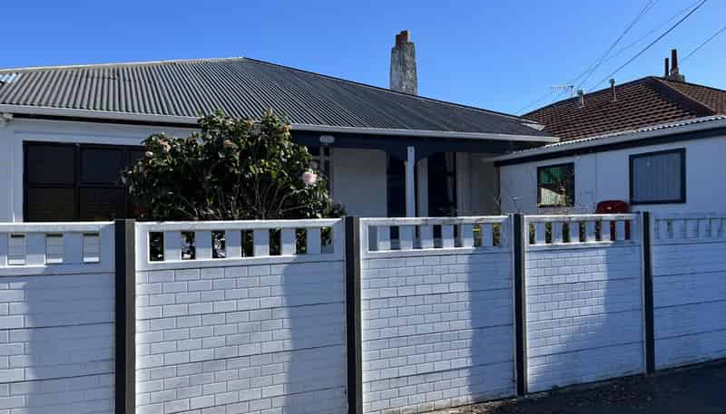 23 Collins Street, Petone