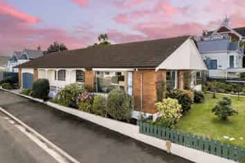 1 Highgate, Belleknowes