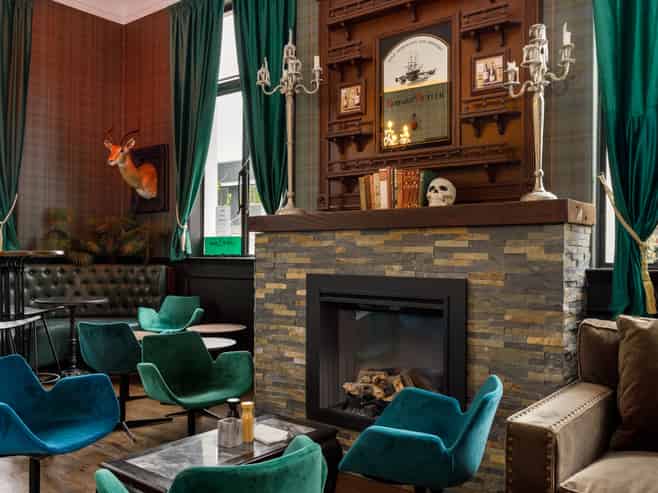  Historic Hotel In Marlborough Wine Country