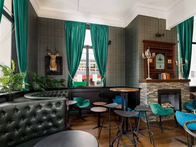  Historic Hotel In Marlborough Wine Country