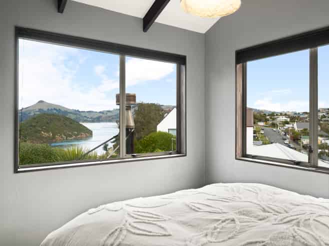 1 Magnetic Street, Port Chalmers