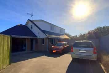 A/11 Hollyford Avenue, Bryndwr