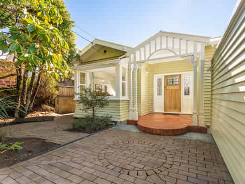 12 Tisdall Street, Karori