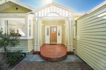 12 Tisdall Street, Karori