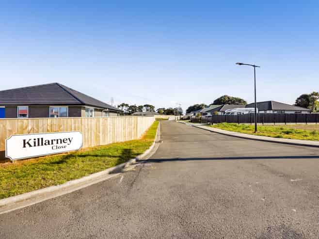7 & 8 Atea Place, Hawera