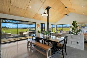 235 Kennedys Hill Road, Cust