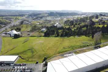 EXCEPTIONAL 9 HECTARE DEVELOPMENT SITE
