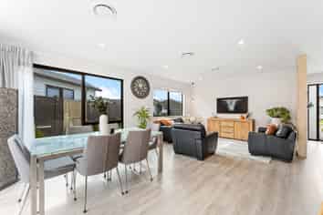 8 Matahae Crescent, Milldale