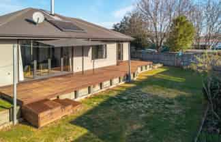 3a Lord Rutherford Road North, BRIGHTWATER