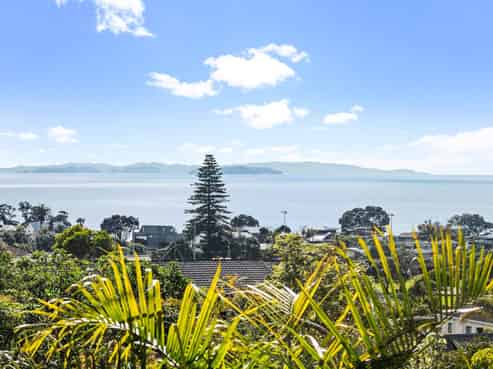71 William Bayes Place, Red Beach