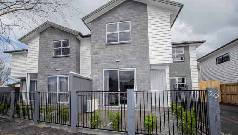 A/2/20 Jones Crescent, Melville